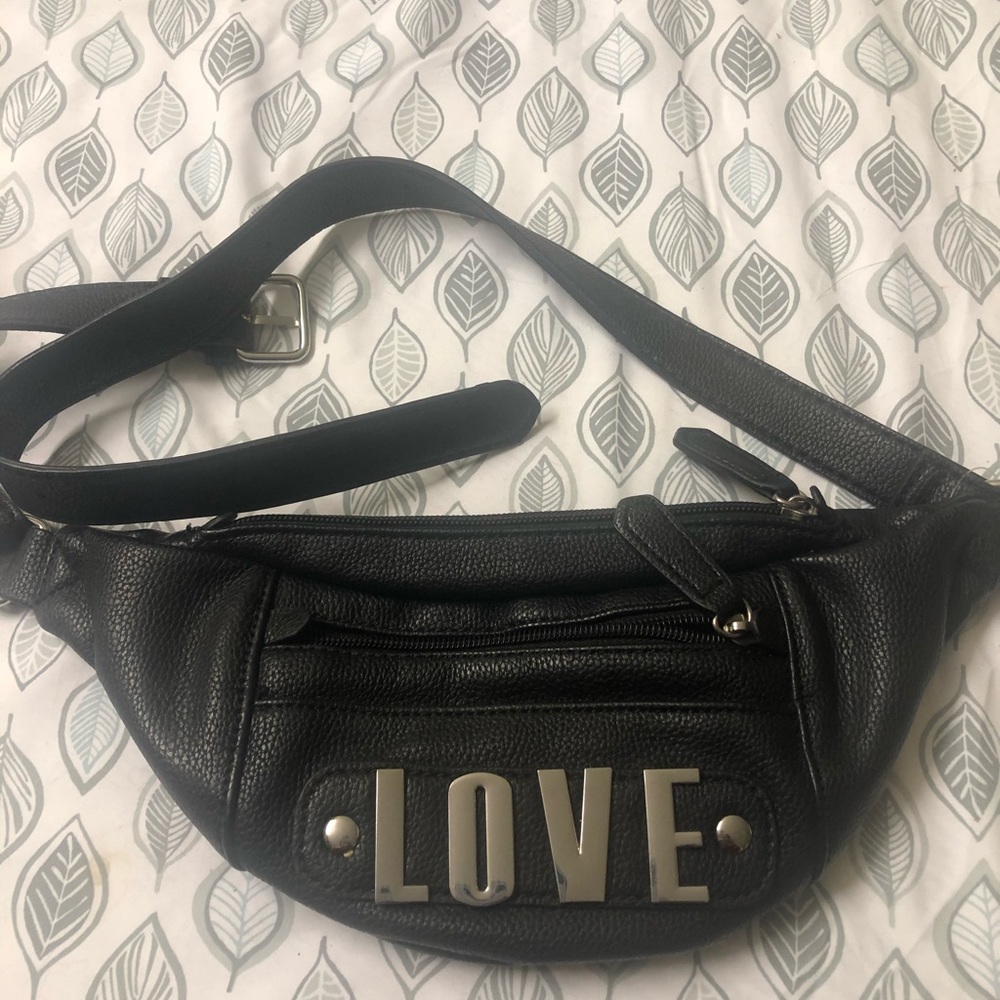 Forever 21 Black Fanny Pack